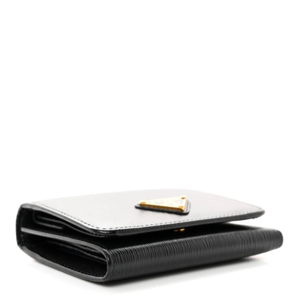 Prada Vitello Move Triangle Card Holder Wallet Black

Look brand new - Picture 6 of 13